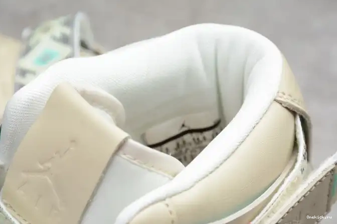 One Kick Jordan High 1 AR4410-207 Air N7 Strap Retro 0702